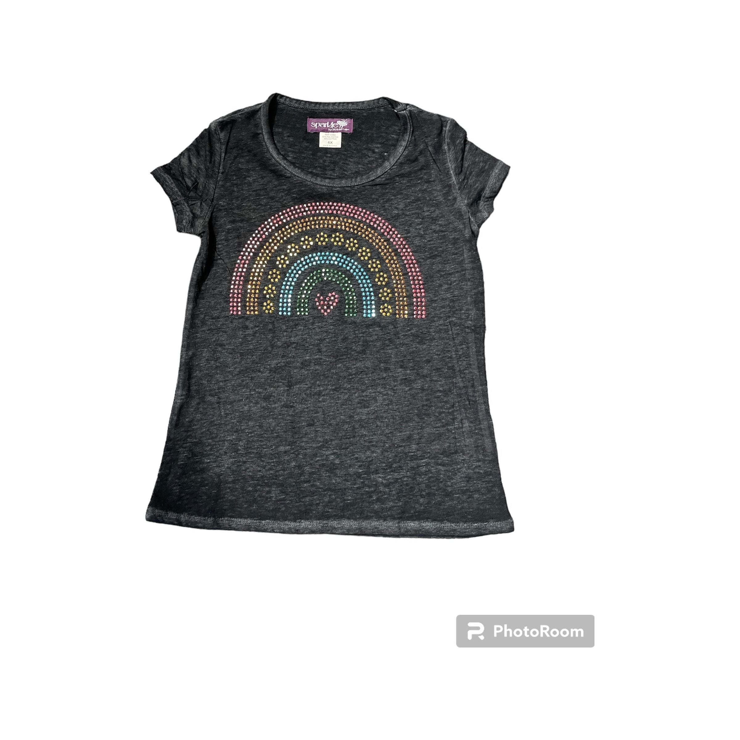 daisy rainbow black shirt