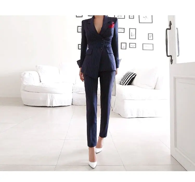 Fancy Striped Women Pantsuit