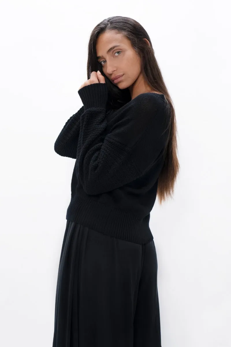 Nagano  - V-Neck Sweater - Licorice