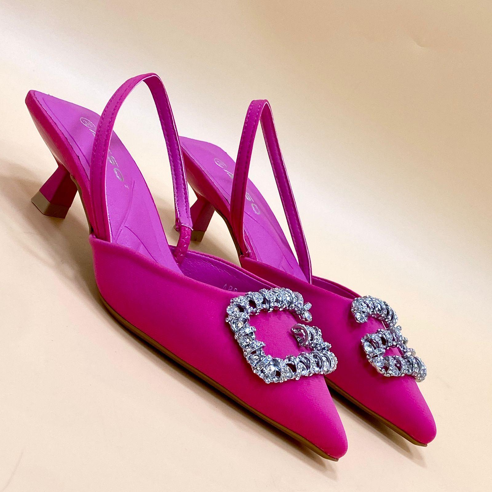 NEW ,  WOMEN SHOES HEELS W592