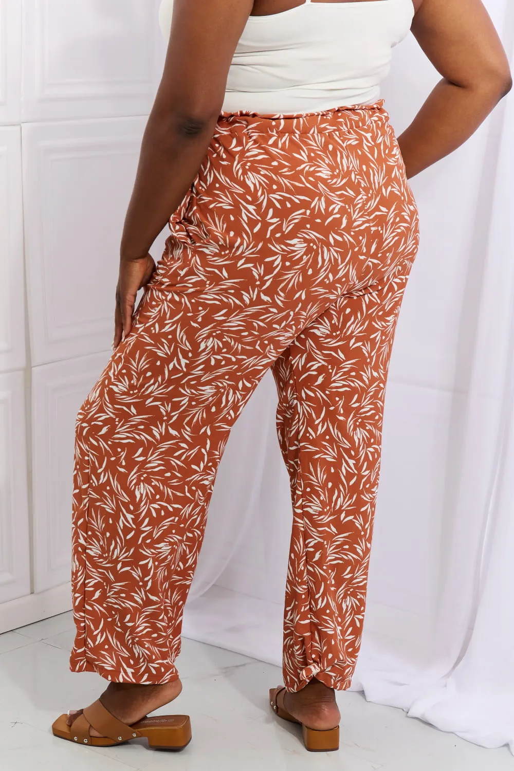 Right Angle Pants in Red Orange