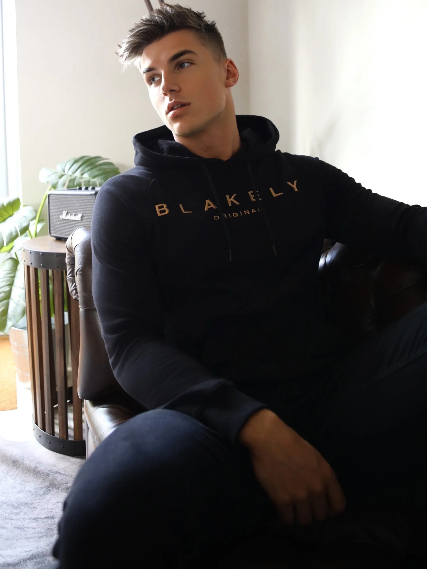 Vatolla Hoodie - Black